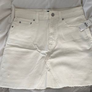 BNWT Gap White Denim Mini Skirt
